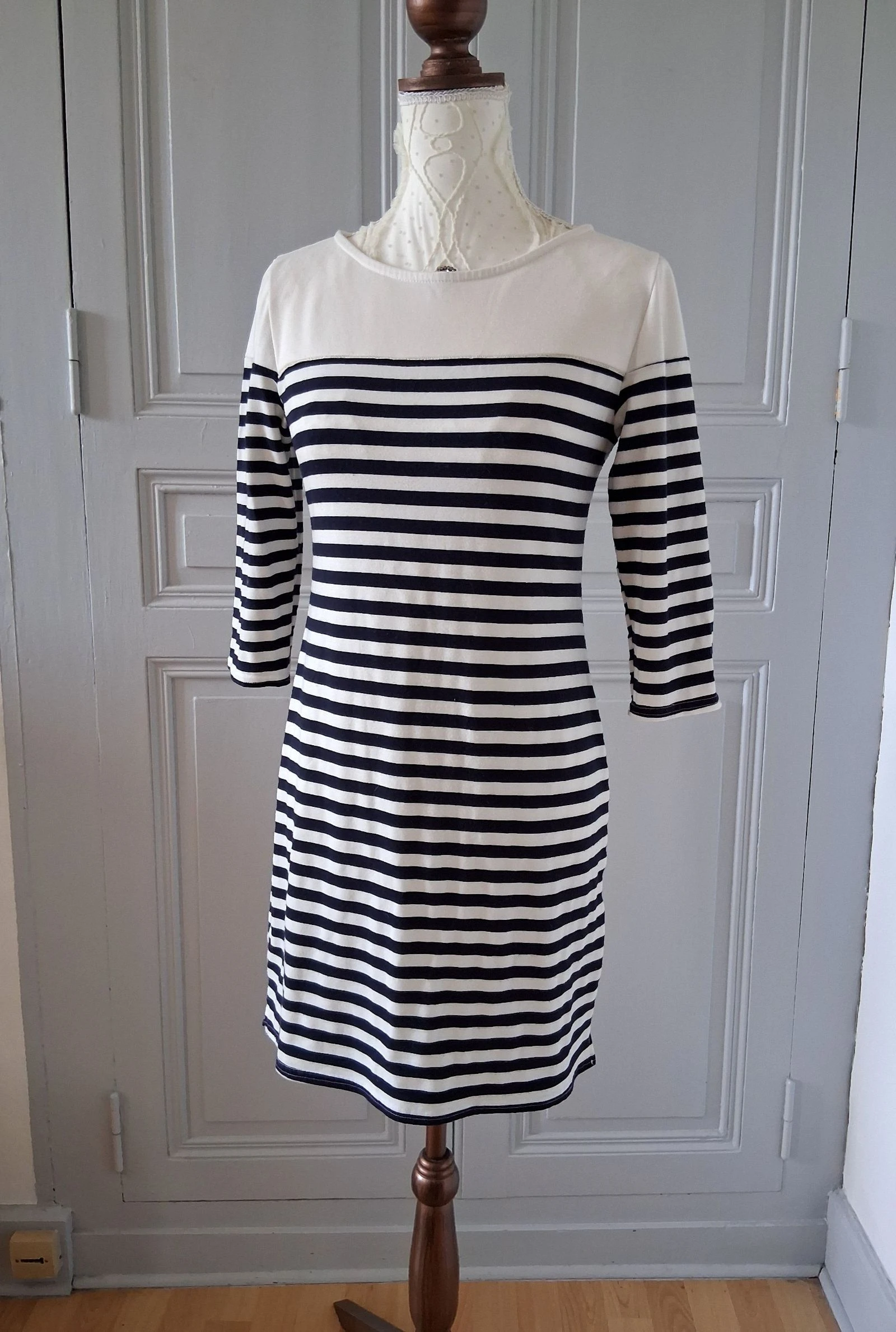 Robe Marinière Cache Cache – Style Chic & Décontracté